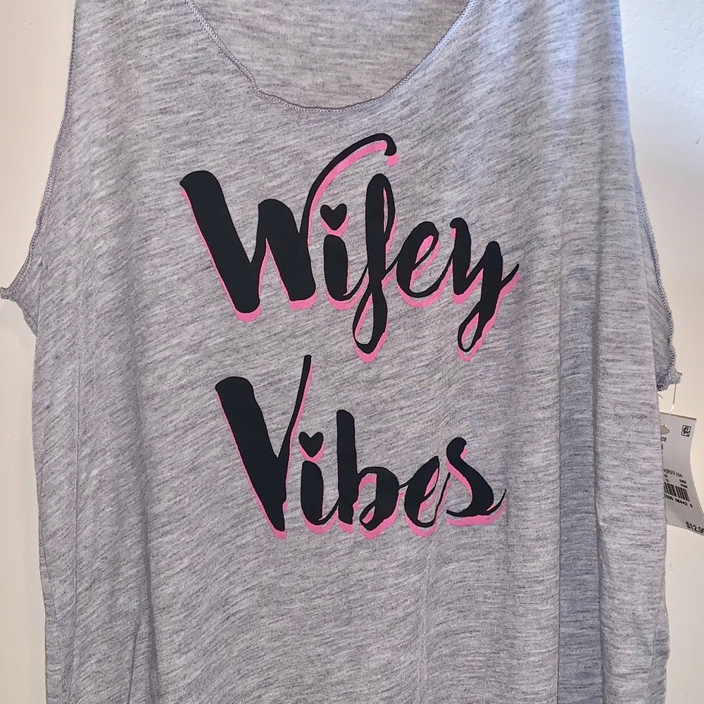 WIFEY VIBES TANK